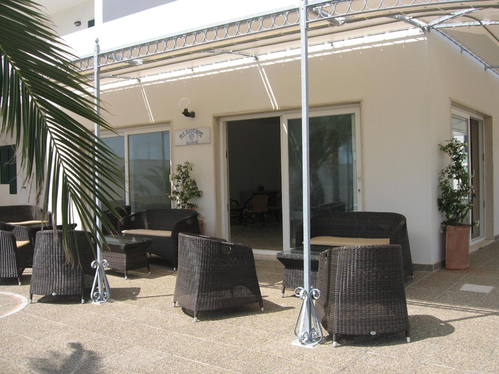 טורה ואדו Hotel Residence Miramare מראה חיצוני תמונה